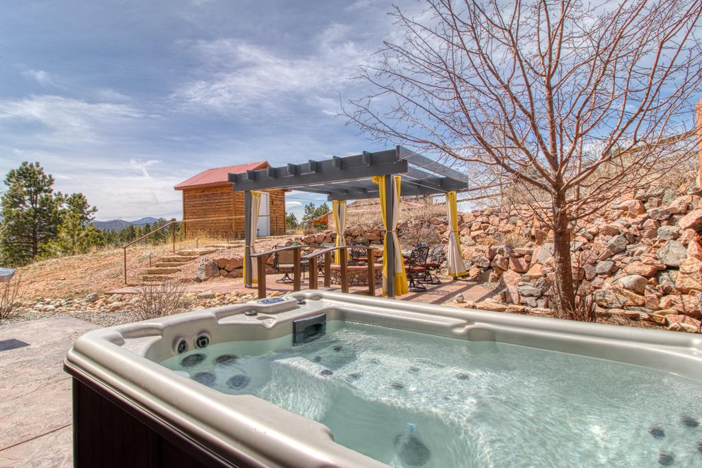 Mills Ranch - thumb 2