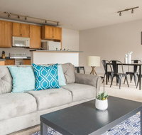 Modern and Spacious 2BR Apt - Accommodation Alabama