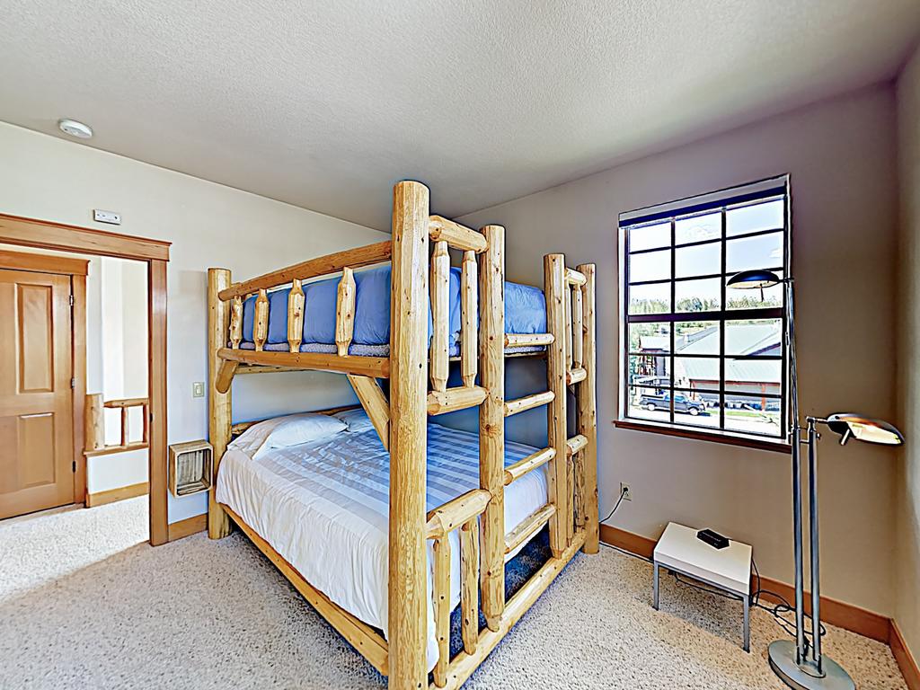 New Listing! Alpine Oasis W/ Hot Tub, Near Slopes Townhouse - thumb 1