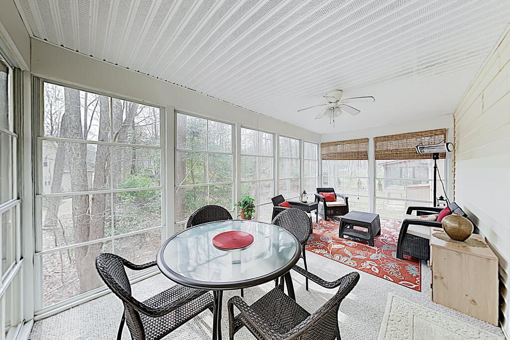 New Listing! Choice Getaway - 5 Pools & Beach Club Home - thumb 2