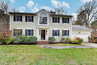 New Listing Spacious Harwich Charmer - Near Beach home Accommodation Alabama