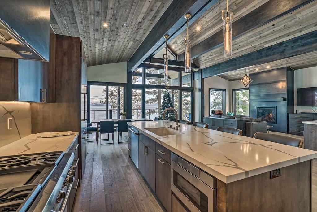 Newly Built Custom Lake Home With Private Dock, Buoy - thumb 2