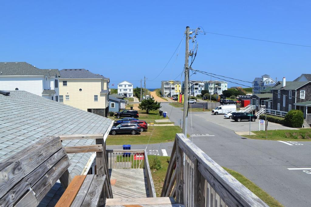 NH779 FARRELL - thumb 1