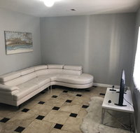 NoHo Vacation Home 3 Bed 2 Bath with Parking North Hollywood LA - Accommodation Alabama