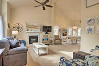 Ocean Pines House with Screened-In Deck and Grill Accommodation Alabama