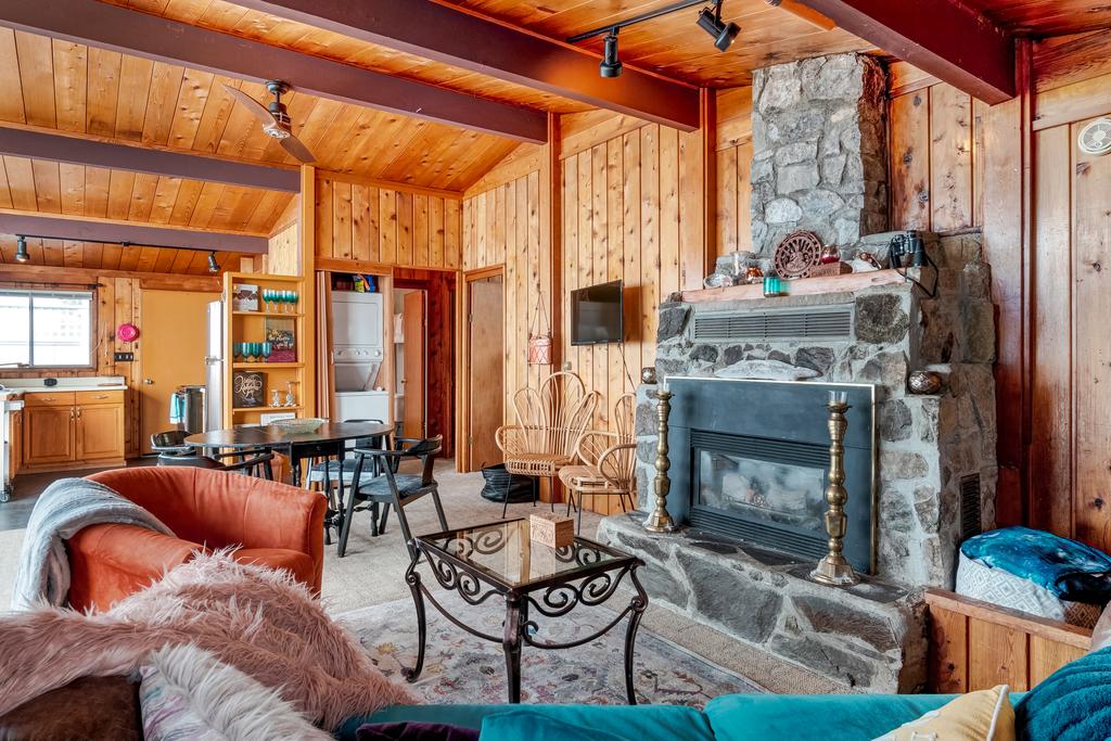 Orca Watch Hideaway At Sandy Point - thumb 3