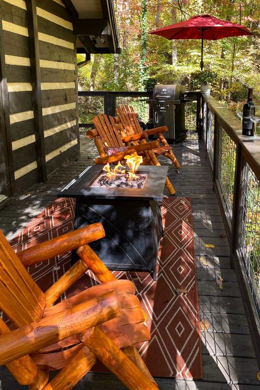 Pet-Friendly Cabin With Decks & Mountain Views! - thumb 3