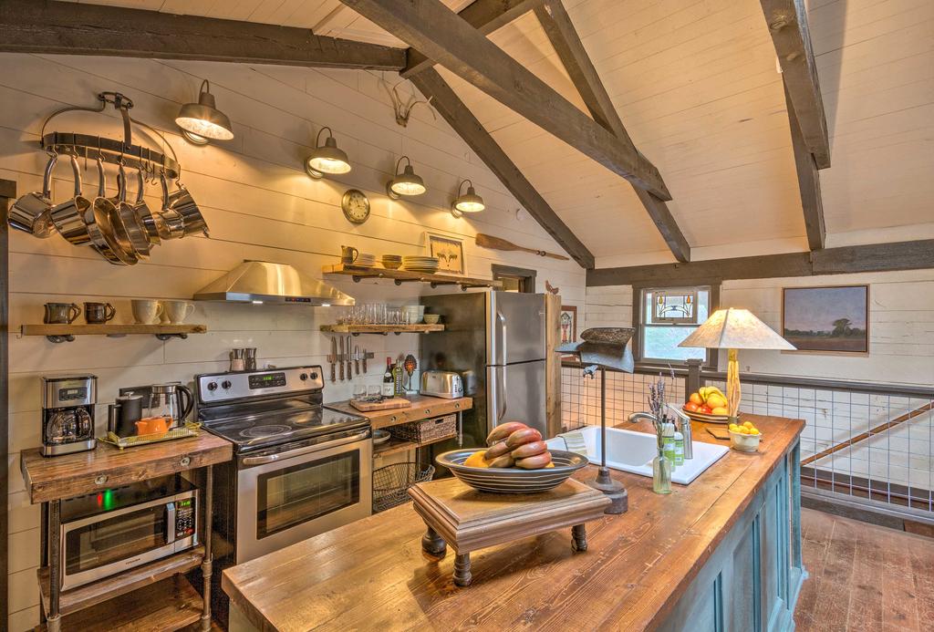 Pet-Friendly Cabin With Decks & Mountain Views! - thumb 0