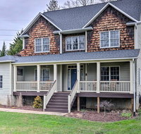 Porch Patio Proximity Home Near Dtwn Asheville - Accommodation Alabama