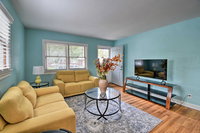 Quiet Norfolk Home with Yard Half Mile to Beach Accommodation Alabama