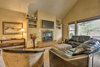 Remodeled Great Falls Home - Walk to Shops  Cafes Accommodation Alabama