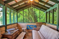 Riverfront Home with Large Yard - 11 Mi to Dtwn Accommodation Alabama