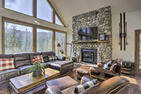 Roomy Cabin with Pool Table - Ski Hike  Fish Accommodation Alabama