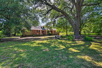 Booking Clinton Accommodation Alabama