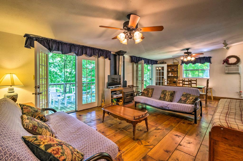 Secluded Bryson City Home With Deck, Steps To Creek! - thumb 3