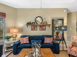 Serenity Found  Relax In This Cozy 2BR/2BA Beach Cottage!