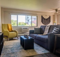 Signature 2BR Apt in East Town - Accommodation Alabama