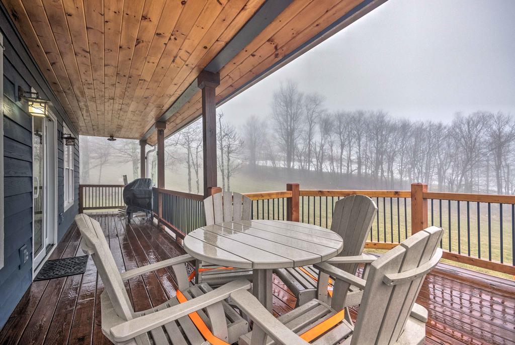 Ski-in And Ski-out Beech Mountain Cabin With Deck! - thumb 2