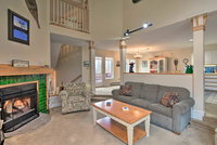 Ski-in Condo with Hot Tub on Burke Mtn Slopes Accommodation Alabama