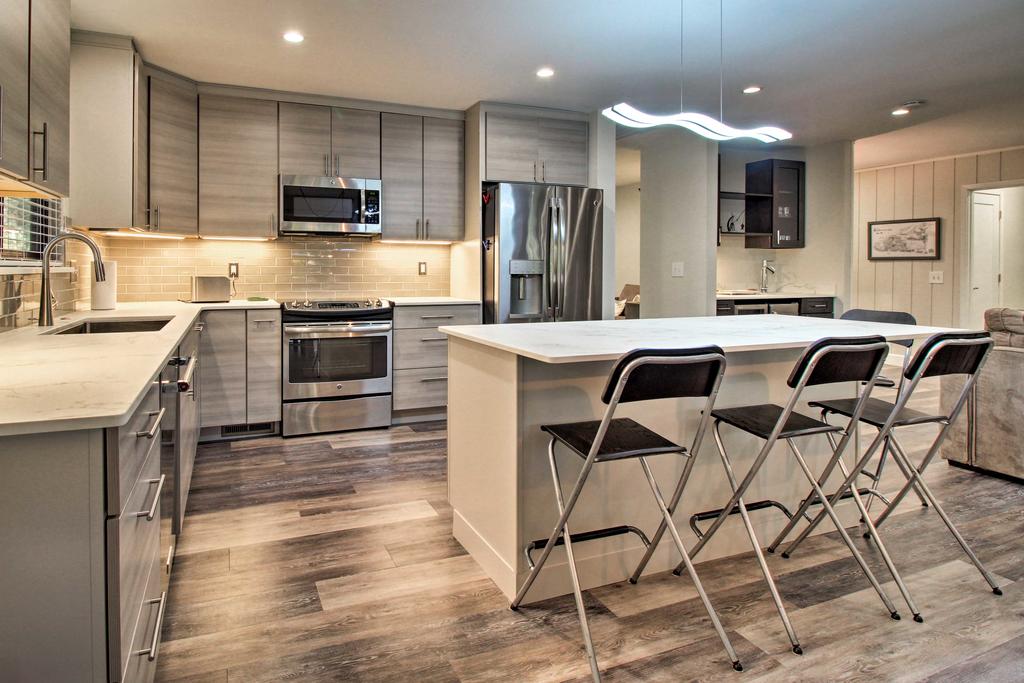 Spacious Home 1 Mile To Beach Club And Harbour Town! - thumb 2