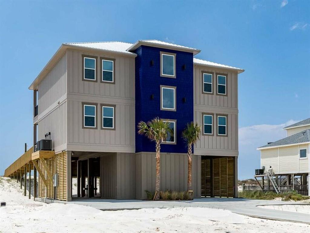Sun Swept By Meyer Vacation Rentals - thumb 0