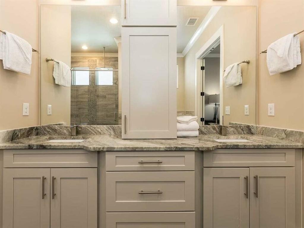 Sun Swept By Meyer Vacation Rentals - thumb 1