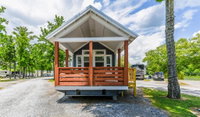 Sunrise Cottage at River Rocks Landing with 3 Pools bungalow Accommodation Alabama