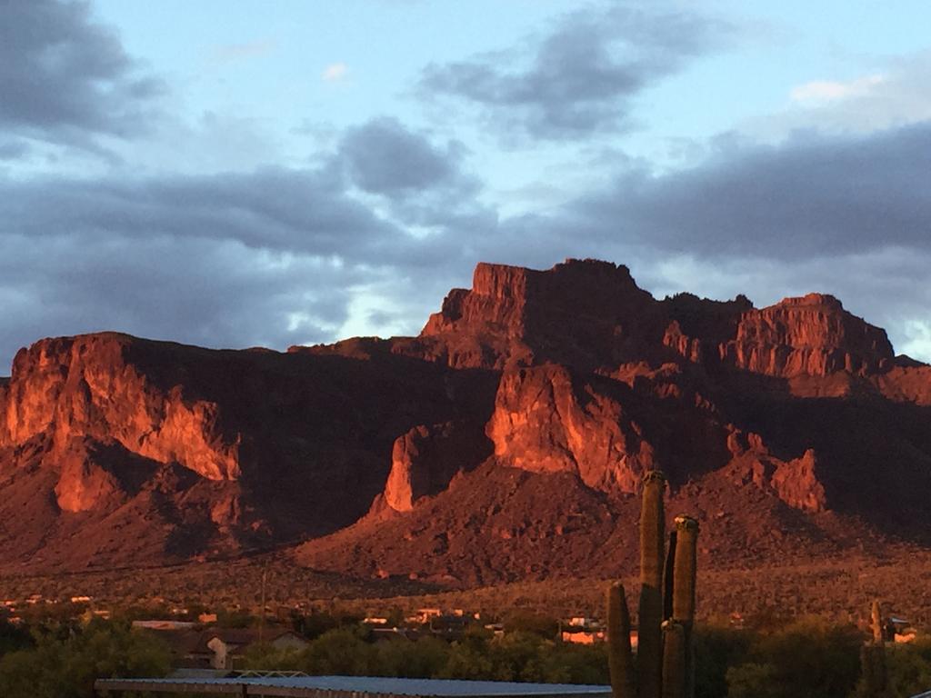 Superstiton Shadow Ranch Casita Rental - thumb 0