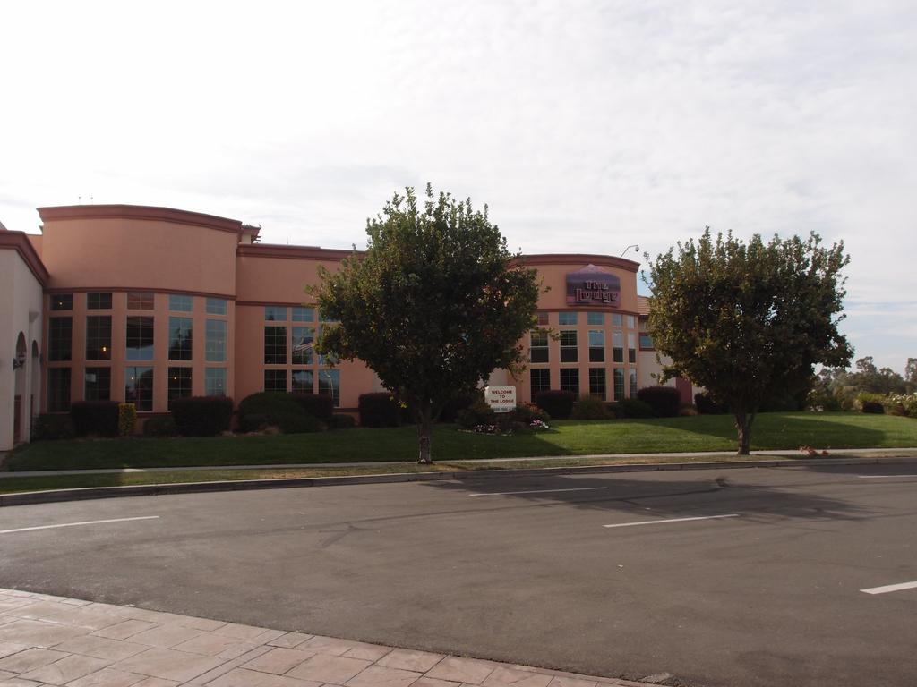 The Lodge At Rolling Hills Casino & Resort - thumb 0