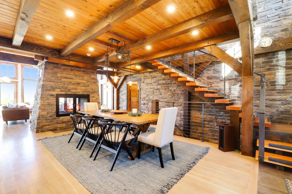 The McQueen Haus - thumb 1