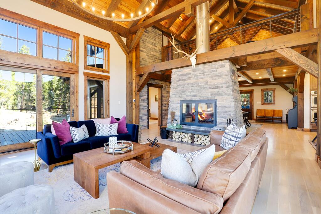 The McQueen Haus - thumb 3