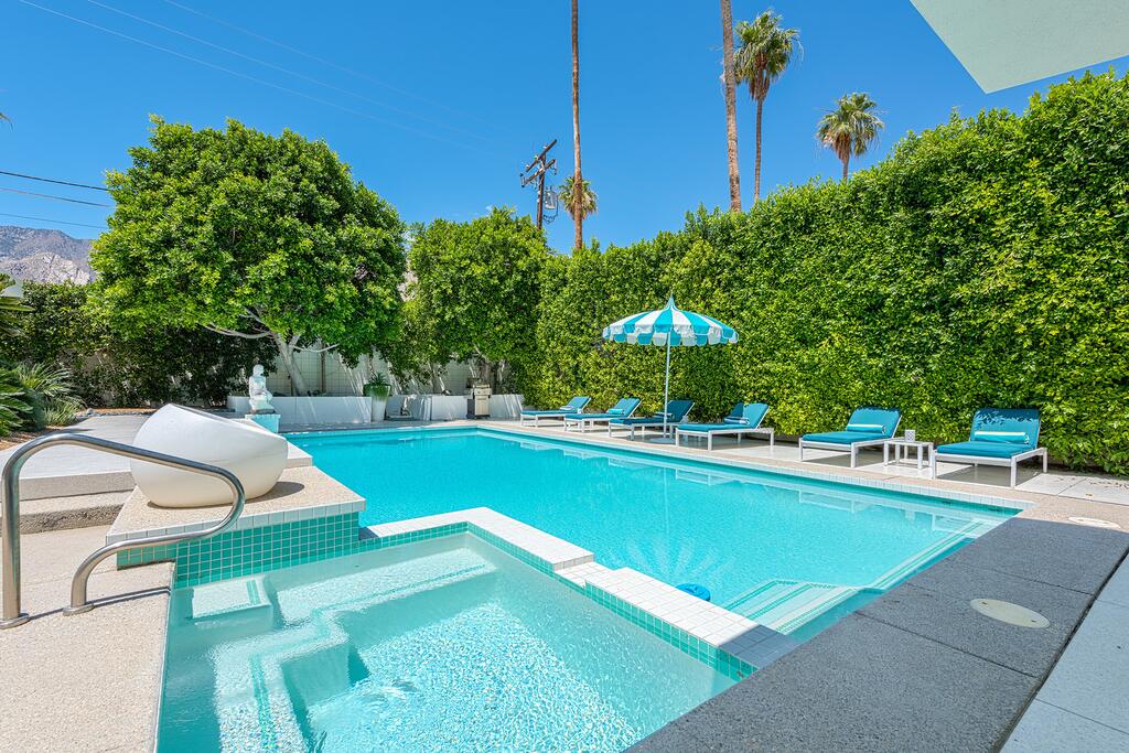 The Schwartz House - thumb 2