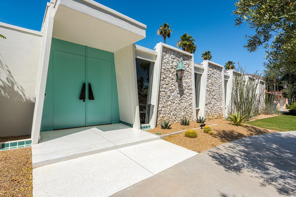 The Schwartz House - thumb 1