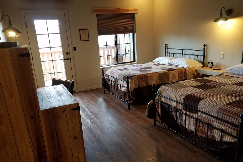 Tombstone Miners Cabins - thumb 1