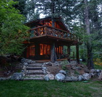 Treehouse on the Stream - Accommodation Alabama