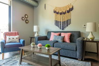 Trendy 2BR Near Sculpture Park Accommodation Alabama