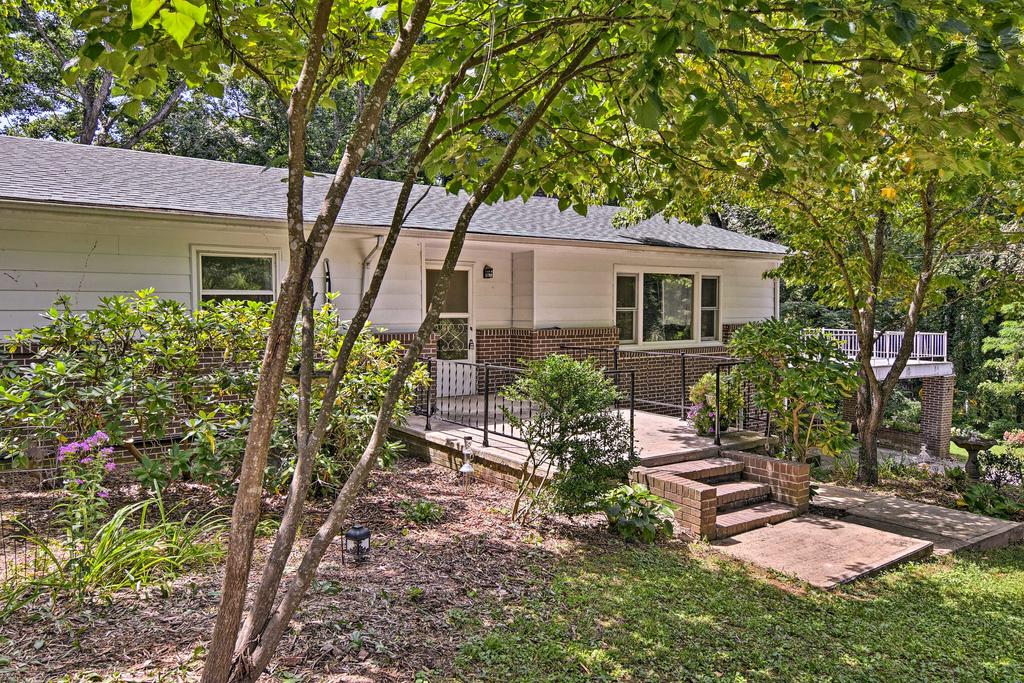 Updated Arden Home  12 Miles To Downtown Asheville - thumb 2