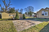 Updated Coastal Home with Grill Blocks to Beach Accommodation Alabama