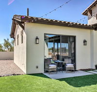 Upscale Cave Creek Casita - Modern Living with Patio - Accommodation Alabama
