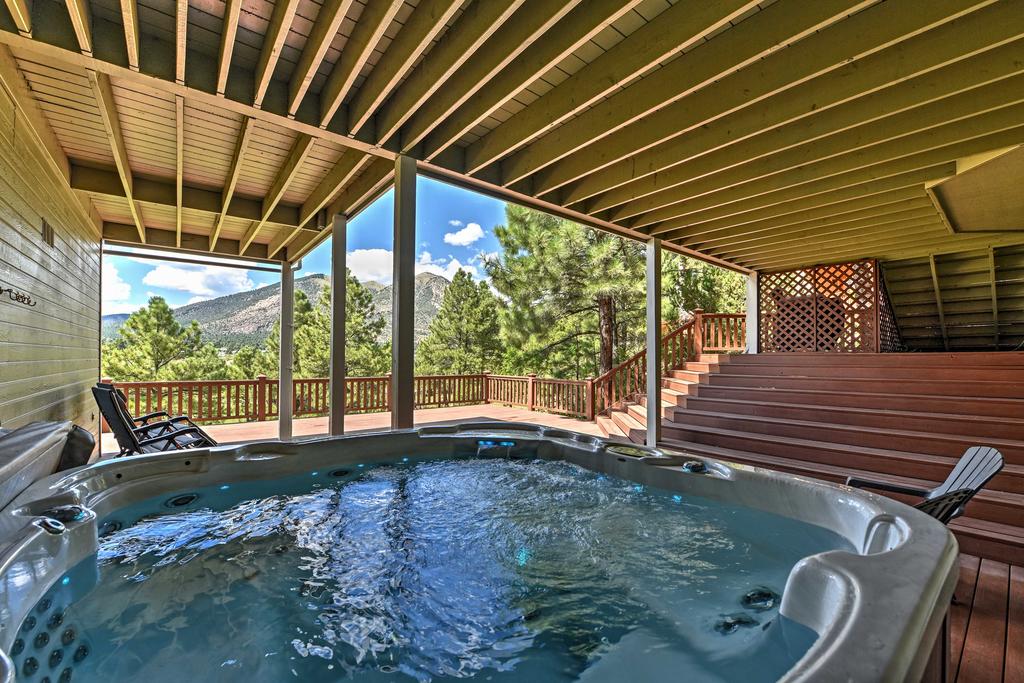 Upscale Flagstaff House With Hot Tub, Deck&Mtn Views! - thumb 1