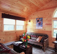 Upscale Fryeburg Lodge Home with Hot Tub - by Conway - Accommodation Alabama
