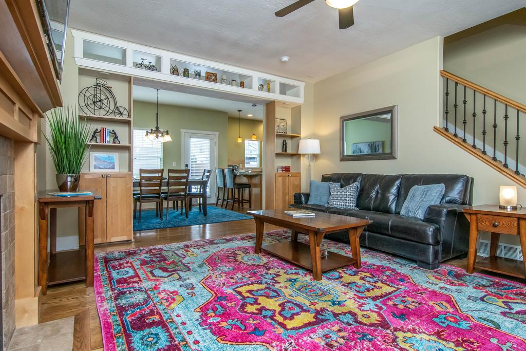 Urban Central In Salt Lake With Indoor Hot Tub - thumb 0