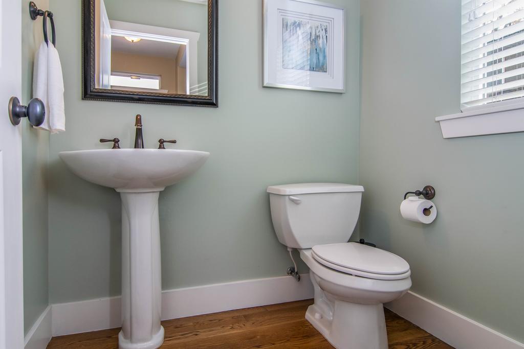 Urban Central In Salt Lake With Indoor Hot Tub - thumb 1