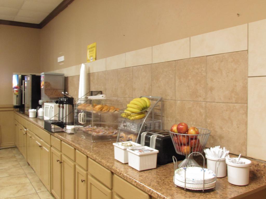 USA Inn And Suites - thumb 0