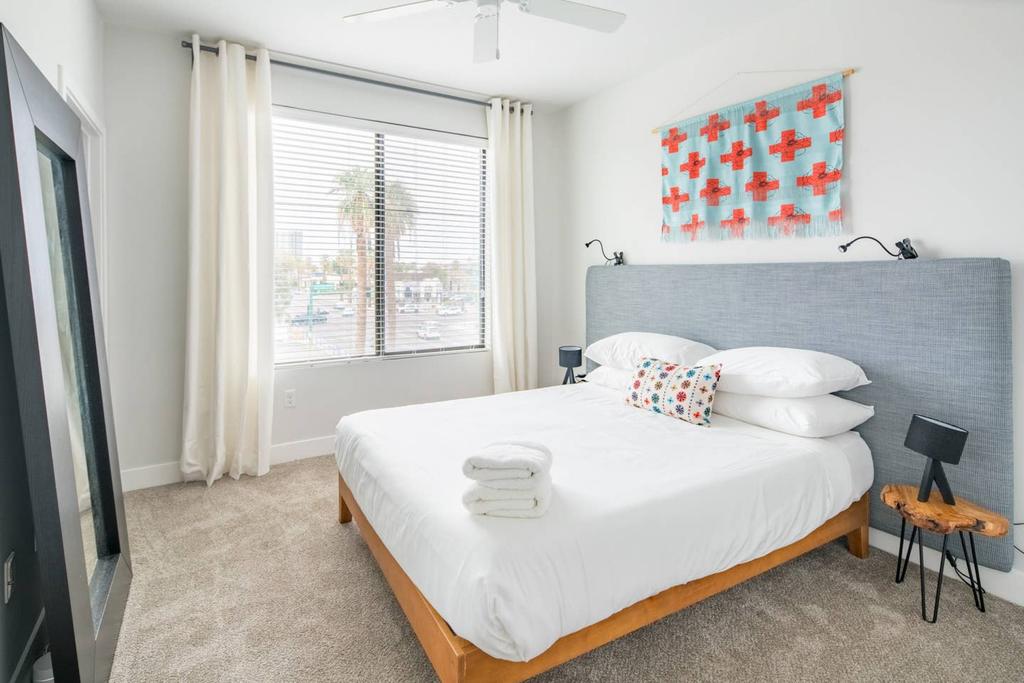 WanderJaunt - Matisse - 2BR - Downtown Phoenix - thumb 3