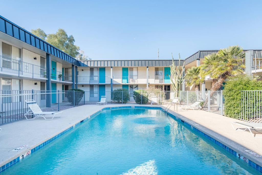 WanderJaunt - Old Town Scottsdale Apts - thumb 0