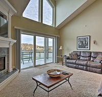 Waterfront Condo on Lake of the Ozarks with 2 Pools! - Accommodation Alabama