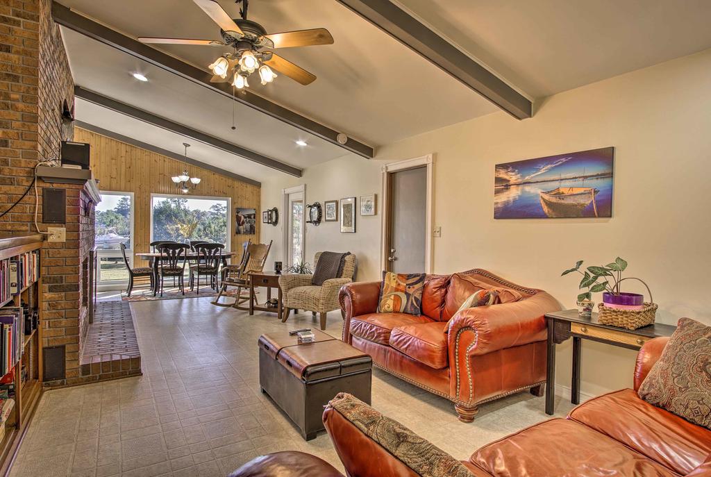 Waterfront Foley Home With Dock - 6 Mi To Beach! - thumb 3