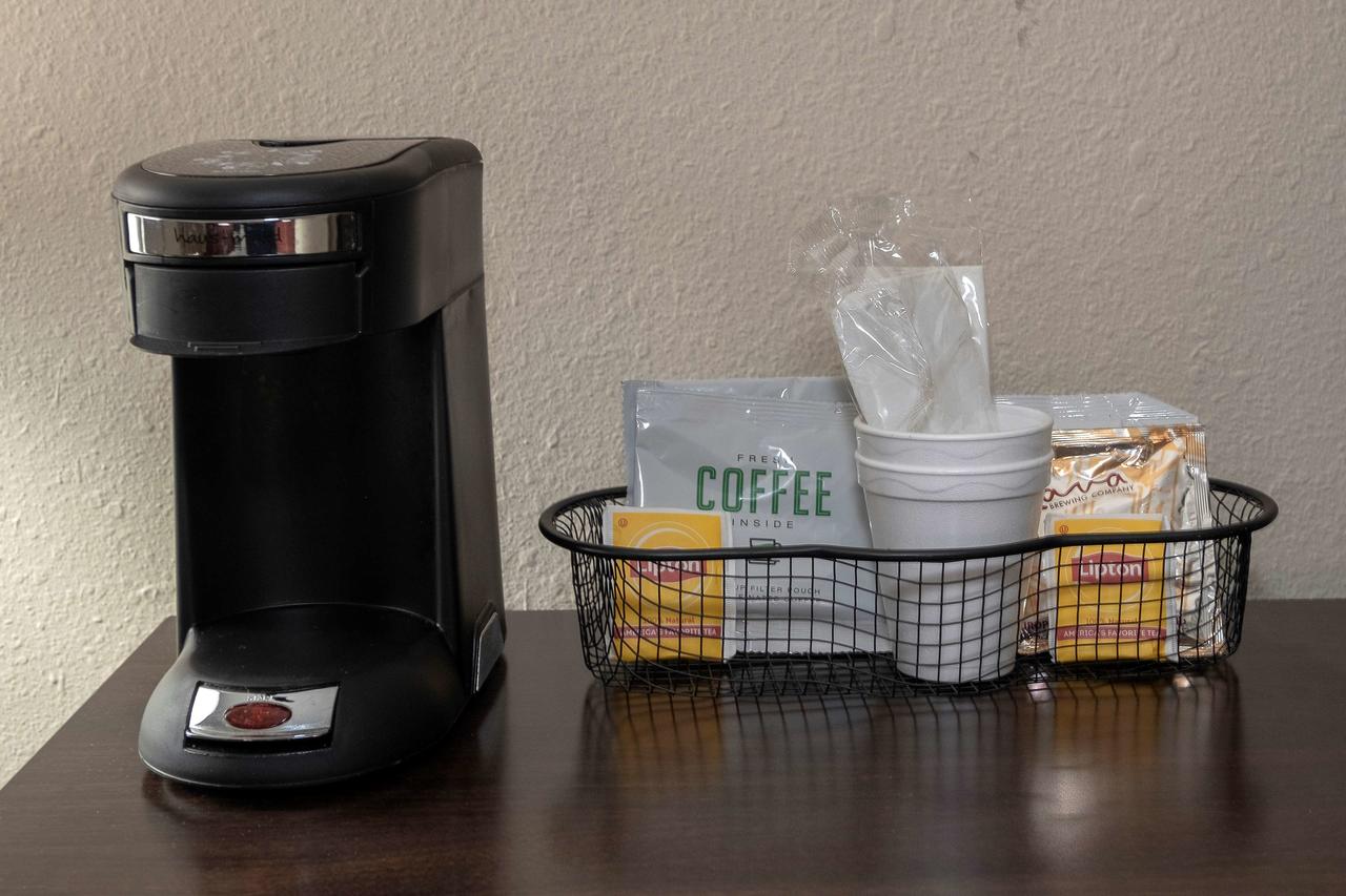 Red Roof Inn Prattville - thumb 27