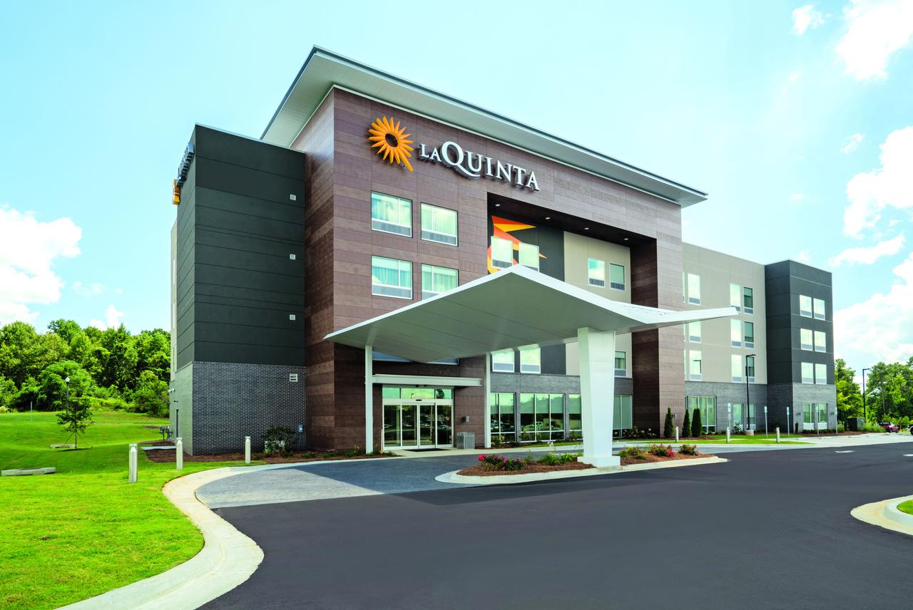 La Quinta By Wyndham Opelika Auburn - thumb 2